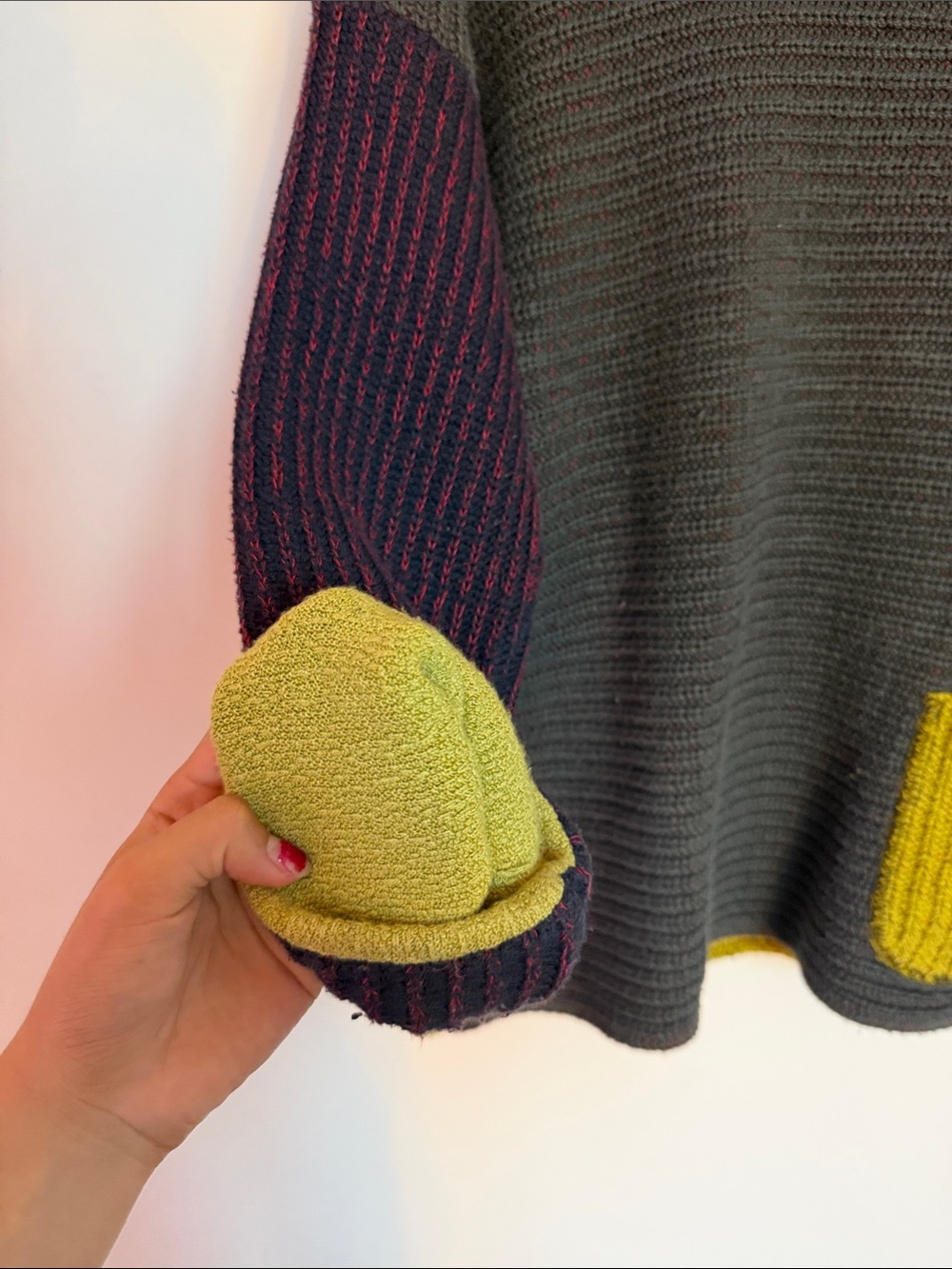 Reversible Olive Green & Black Turtleneck Colorblock Sweater - Picture 5 of 5